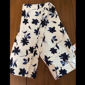 GAP Signature Skinny Ankle Stretch Mid Rise Pants